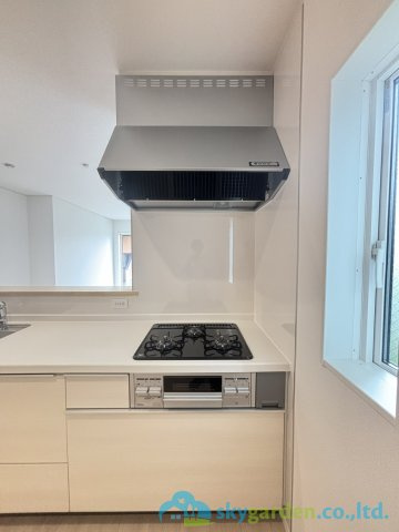 平塚市田村第48　新築戸建　全2棟1号棟のキッチン