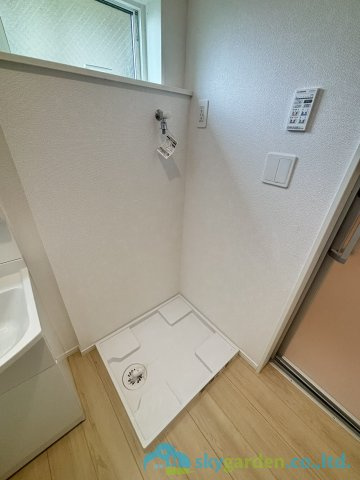 平塚市田村第48　新築戸建　全2棟1号棟のランドリースペース