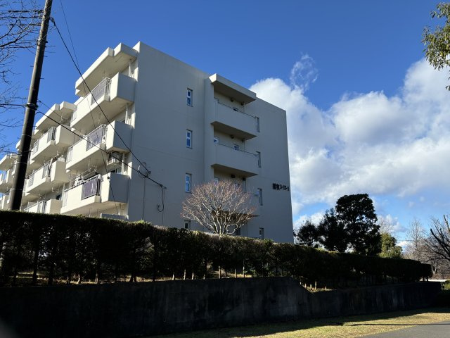 エステート鶴牧3の画像