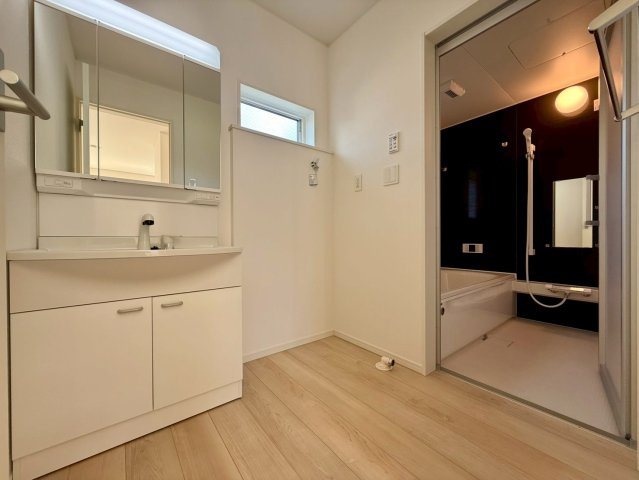 高知市前里第１　1号棟新築戸建ての独立洗面台|※写真はイメージです