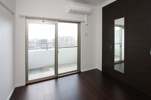 新品家具付きマンション大橋8(KaGood福岡)の居間・リビング|こちらの居間で趣味の時間をお楽しみください