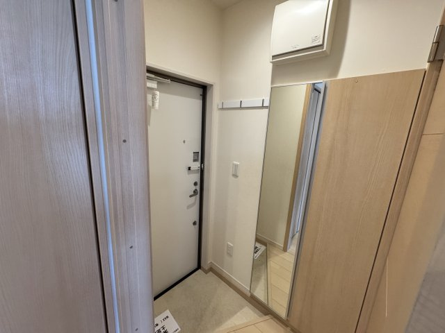 プレジール曽根の玄関