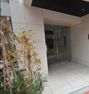 【エントランス】 | ティモーネ上野の森ノルド | ゆとりのあるエントランスです