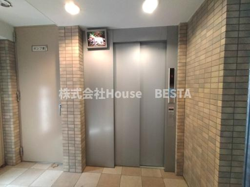 マンション八雲のロビー