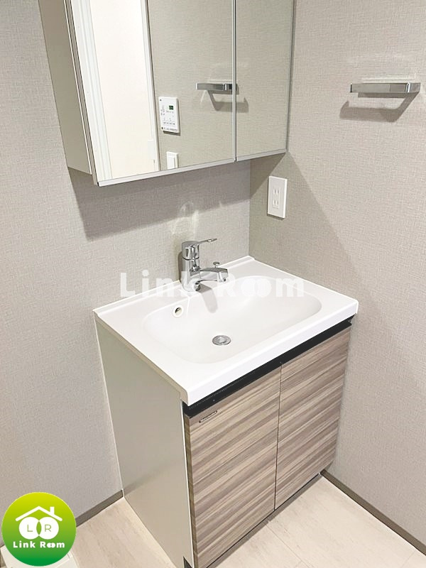 メイクスデザイン門前仲町GARDENの洗面所