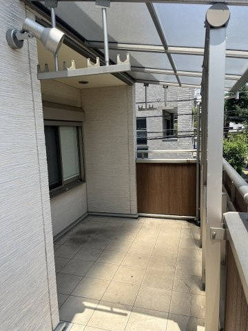 【バルコニー】