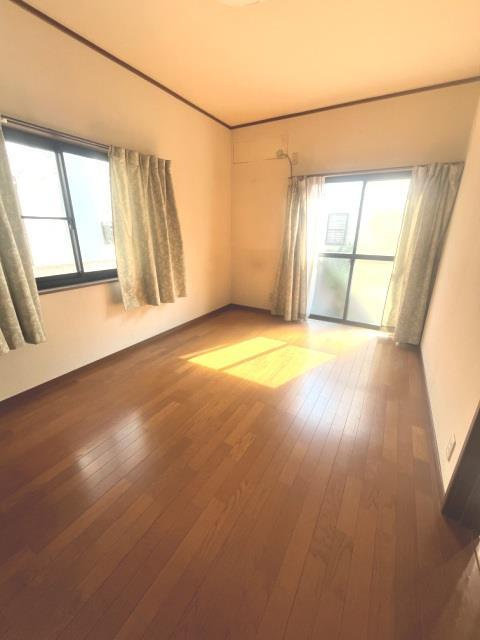加古川市平岡町一色の一戸建ての居間・リビング