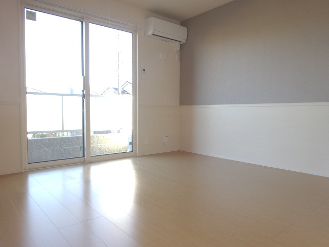 【居間・リビング】 | グリーンヒルズ・北神Ｃ棟 | グリーンヒルズ北神・Ｃ棟(ＧｏｏｄＨｏｍｅ)