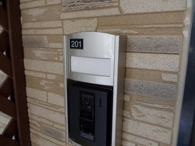 【セキュリティ】 | ベルソレイユ | モニター付きインターホンです