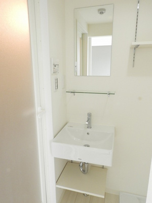 【独立洗面台】 | Luce Shinfukushima