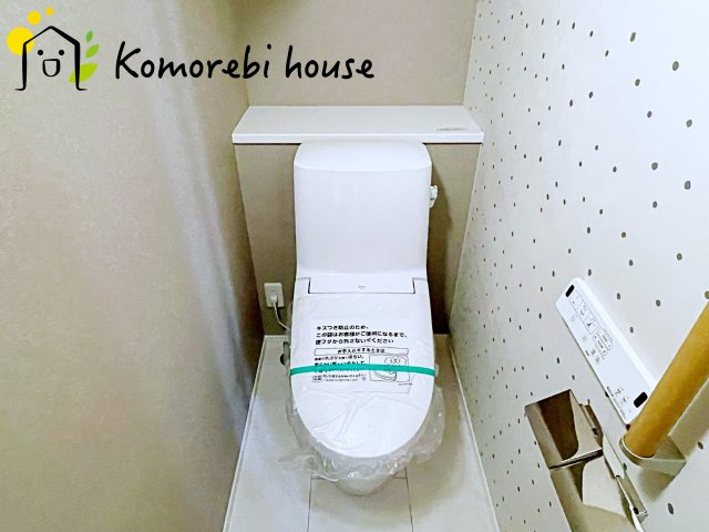 さいたま市北区宮原町2丁目　新築一戸建て　01のトイレ|ゆったりとした空間のトイレです