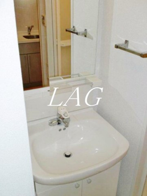 【独立洗面台】 | ライジングプレイス南千住 | 独立洗面台になります。