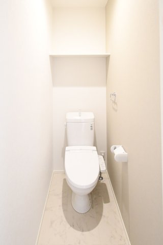 瀬戸南町①　新築戸建住宅のトイレ|※画像はイメージです。