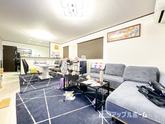 【中古住宅】足利市掘込町 二世帯住宅の居間・リビング