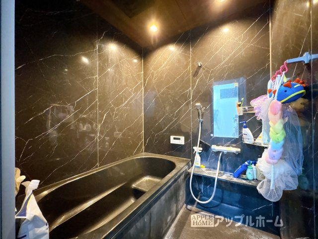 【中古住宅】足利市掘込町 二世帯住宅の浴室