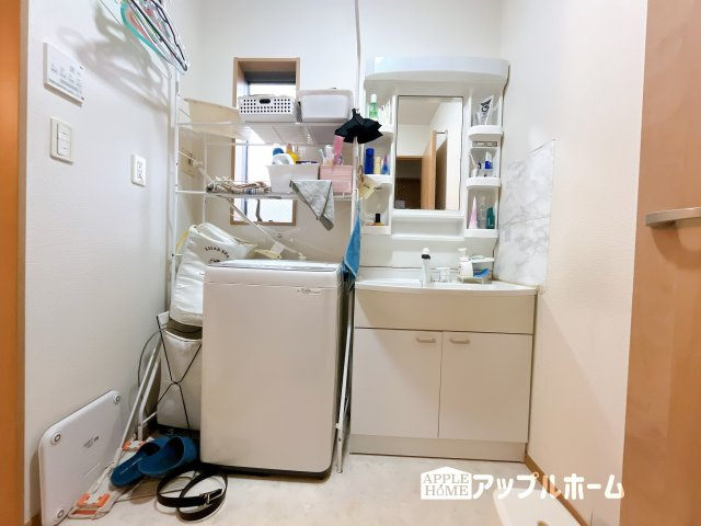 【中古住宅】さいたま市西区指扇の独立洗面台