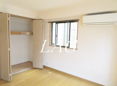 【居間・リビング】 | フィールドコートⅡ | 洋室のお部屋です。