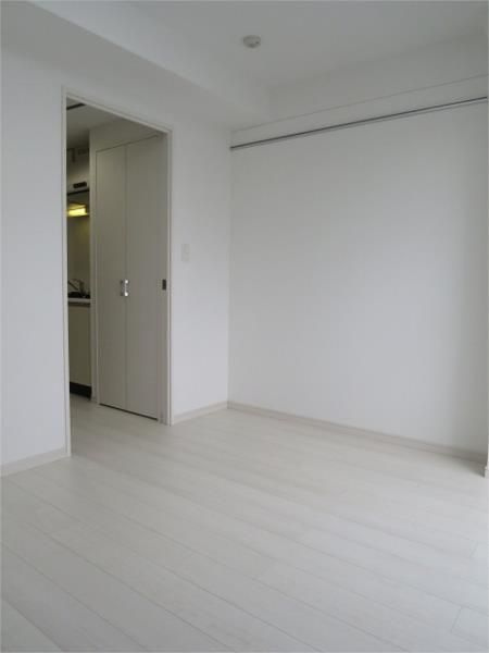 ラフィスタ池袋の居間・リビング