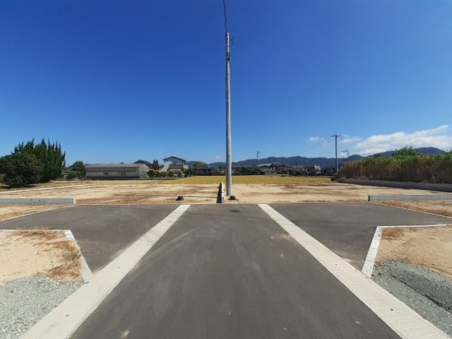 宇城市小川町川尻の売地の前面道路含む現地写真|西側道路
