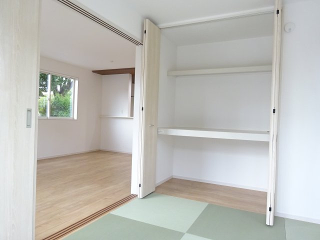 グラファーレ前橋市昭和町　1号棟の収納|1階和室にも収納があります