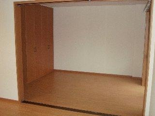 グランウッド雅【10,000円キャッシュバック対象物件】の寝室|寝室にぴったりのお部屋です