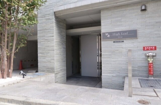ハイリーフ上野のエントランス