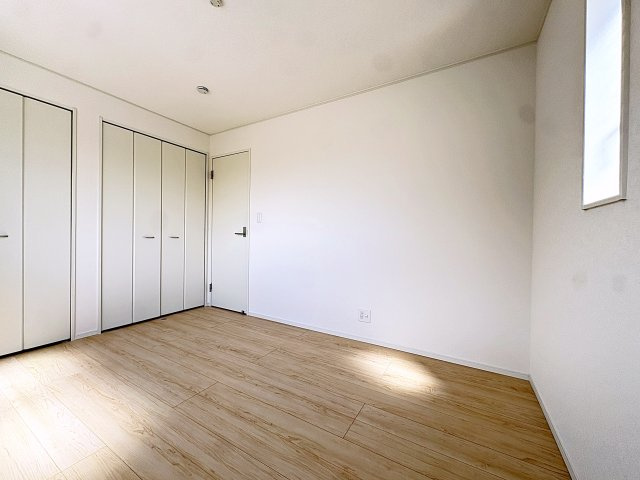 新築戸建・新築建売　郡山市富田町第21　小山田小・第六中のバルコニー|天候の急な変化にも柔軟に対応できる快適なインナーバルコニー！