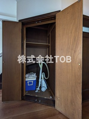 【その他】 | 三鷹市大沢5丁目一戸建-普通借家2年- | 廊下収納