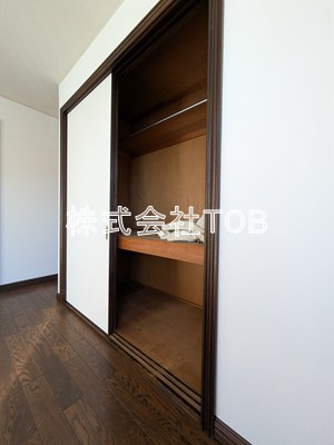 【設備】 | 三鷹市大沢5丁目一戸建-普通借家2年- | 8.5帖収納
