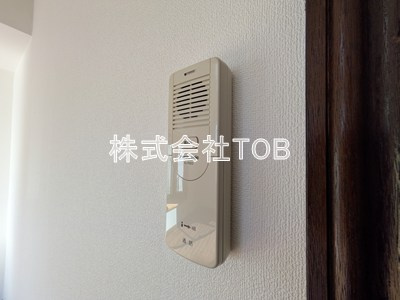 【セキュリティ】 | 三鷹市大沢5丁目一戸建-普通借家2年- | 2階インターホン