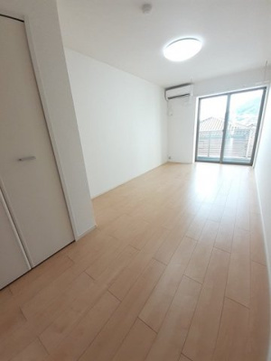 【内装】 | エメ・フルール | きれいな内装です