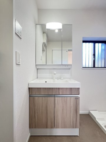 ☆★☆完成見学会開催中☆★☆古城町戸建ての独立洗面台