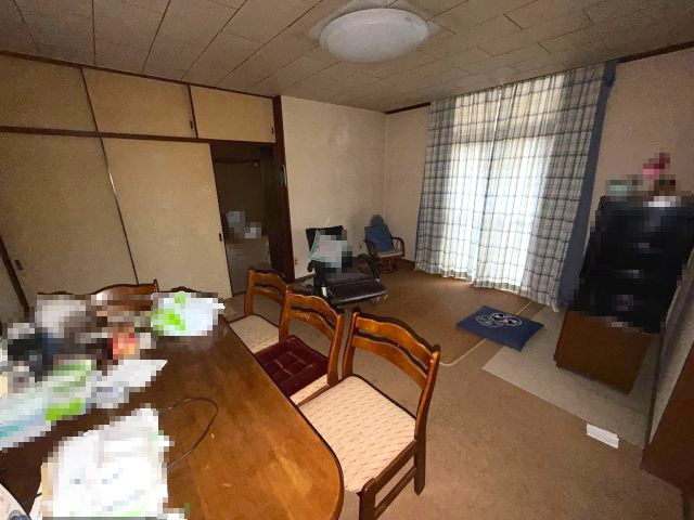 【居間・リビング】 | 安中市東上磯部　中古住宅