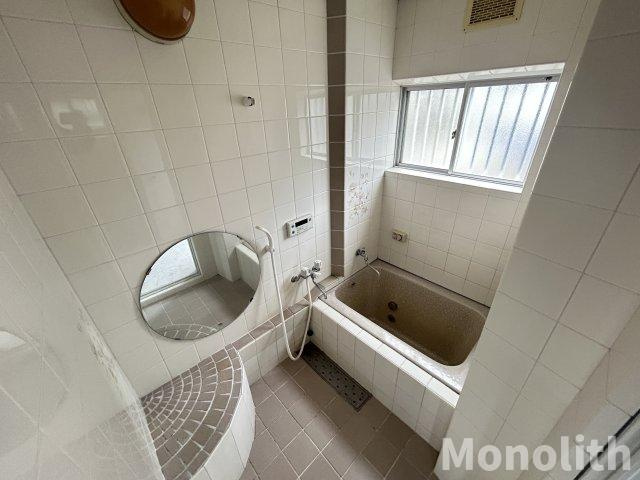 和泉市葛の葉町1丁目の浴室