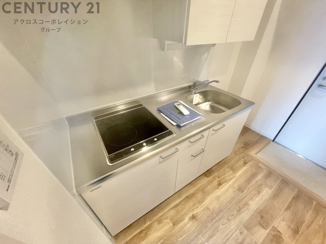 2口IHコンロで火を使わず、料理初心者の方にもおすすめです！