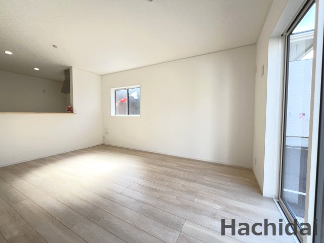 碧南市神有町第2　新築一戸建＜7号棟＞の居間・リビング|LDK15.5帖