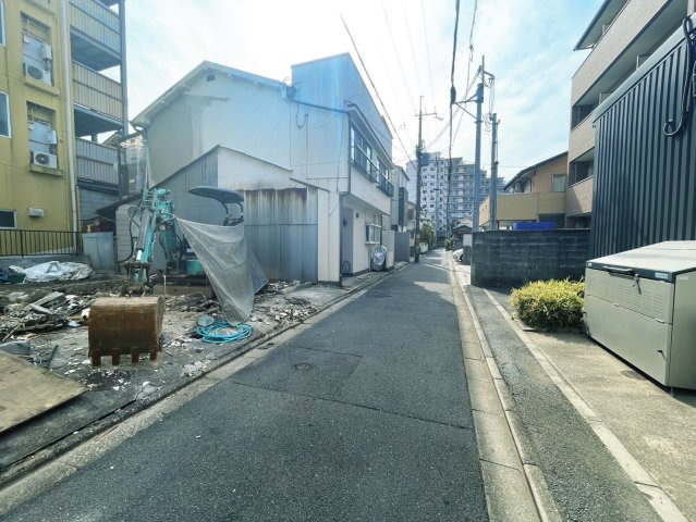 山ノ内苗町　新築参考プランA　建築条件付土地の前面道路含む現地写真