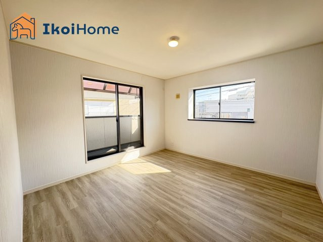 明石市二見町西二見　中古戸建の子供部屋|【ホームページに現地動画掲載中】●年中無休：当日予約可●注意。カーテン・カーテンレール付いていません