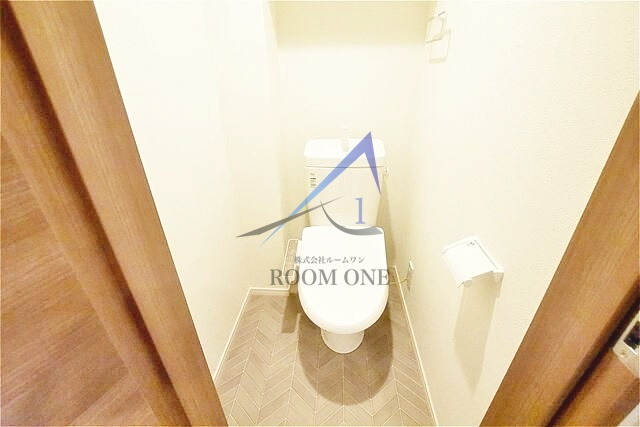 ＢＡＲＮＥＹＳ　　ＴＡＢＡＴＡ（バーニーズ田端）のトイレ|トイレです。