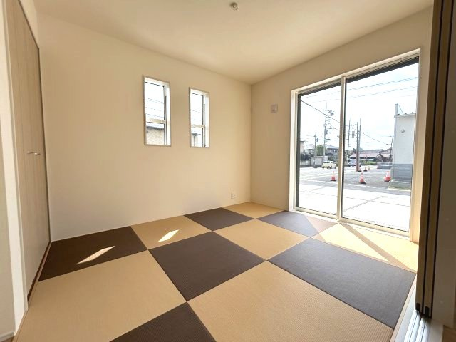 ブルーミングガーデン前橋市北代田町　3号棟のバルコニー|陽当たり良好なバルコニーです。洗濯物も沢山干せて便利です！