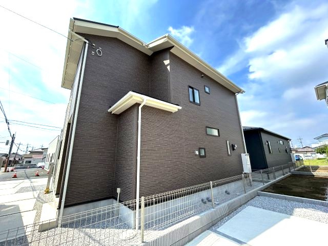 ブルーミングガーデン前橋市北代田町　3号棟の外観|後方からの外観です