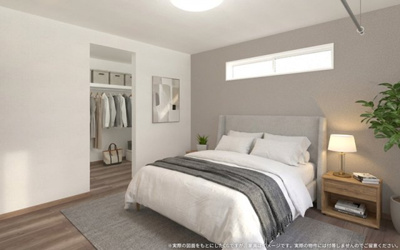 【前面道路含む現地写真】 | 【岡第14期　現地外観】
※令和7年12月時点