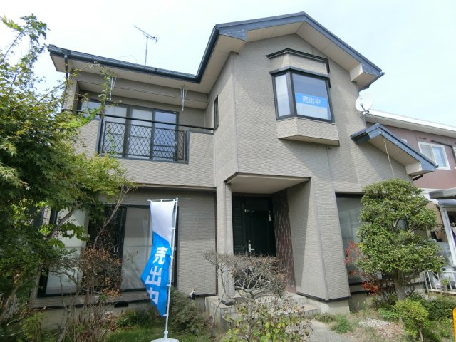 新潟市西区五十嵐中島3丁目　中古戸建の外観