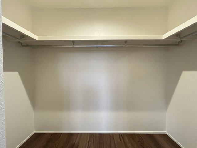 いの町枝川建売⑫のその他|たっぷりと収納できるWICでスッキリ片付けられそうですね☆