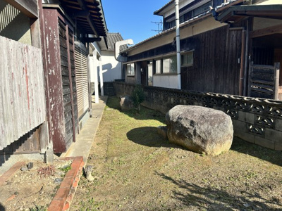 【庭】 | 三池売家 | 陽当り良好なお庭。趣味を楽しむ充実の休日！