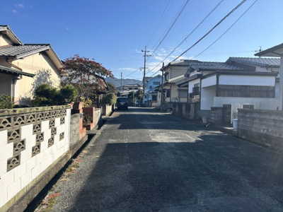 【前面道路含む現地写真】 | 三池売家 | 車通りが少ない分譲地内。お子様も安心です！