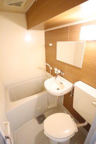 大阪市都島区都島本通５丁目の賃貸マンションの浴室