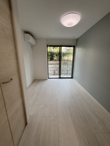 アーク天台の洋室