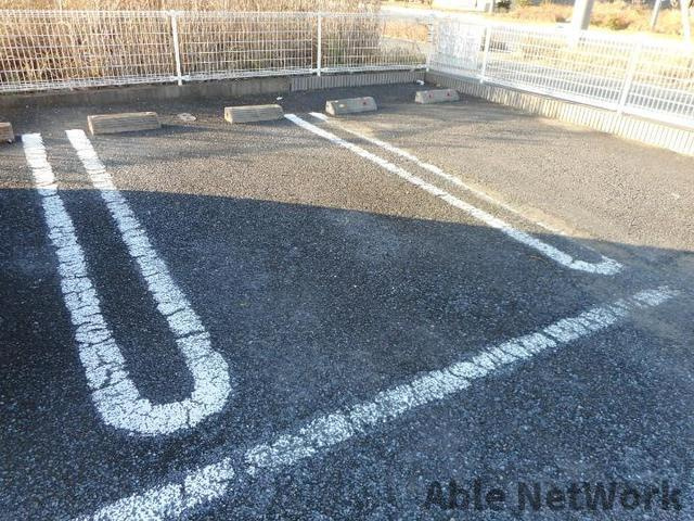 ソフィーシアＡの駐車場