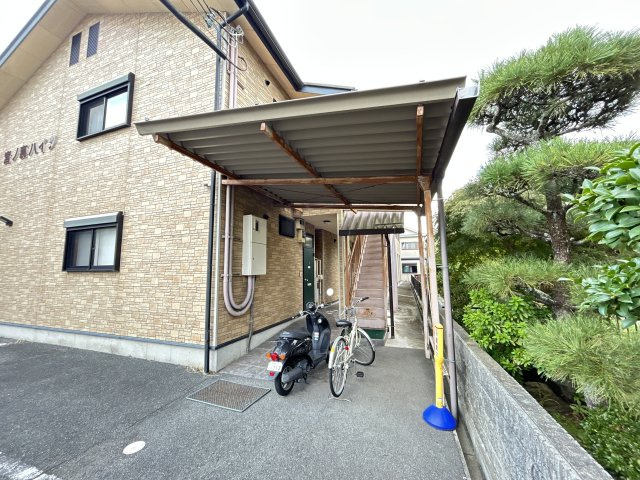 宮ノ裏ハイツのエントランス